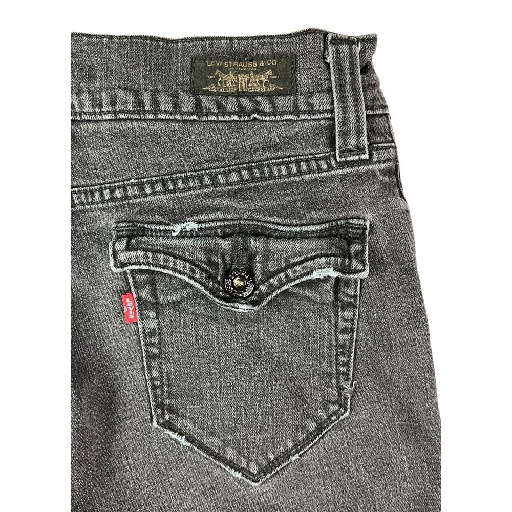Levis Women's 542 Lowrise Cut-off Black Denim Flap Pocket Jean Shorts Size 8 - Picture 5 of 9